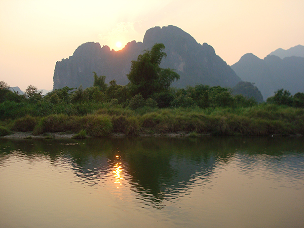 sunset-over-the-nam-song-river