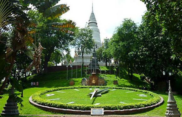 wat phnom