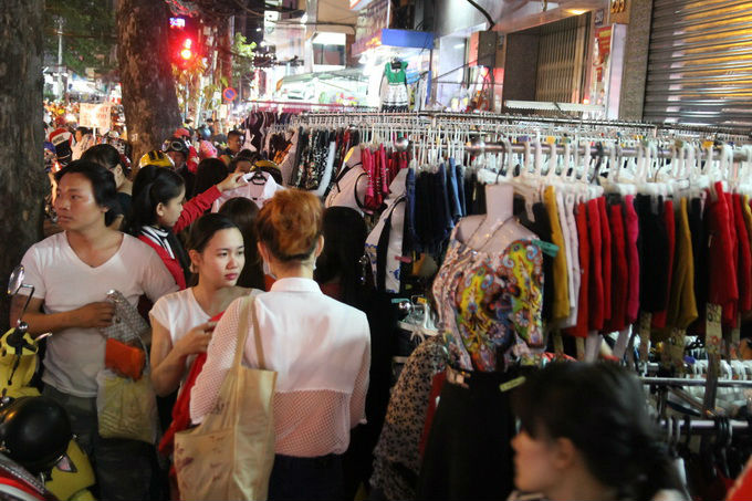 vietnam highlights tour fashion streets sai gon