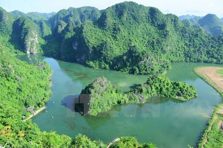 Row your boat along Trang An, now a UNESCO heritage site | Travel Sense ...