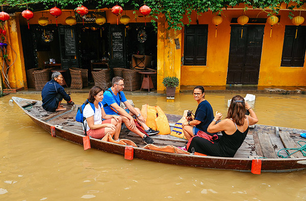 Typhoon Season In Vietnam  (2)