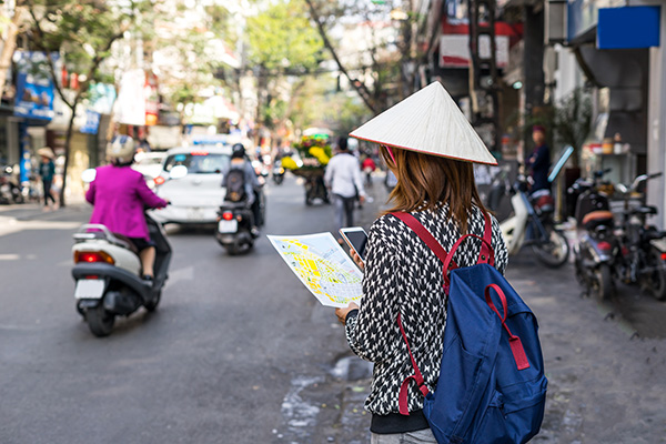 How To Travelling In Vietnam Alone The Right Way (1)