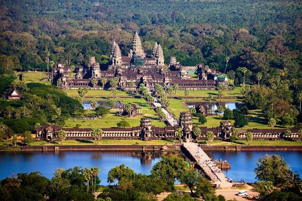 private-angkor-wat-tour-from-siem-reap-in-krong-siem-reap-294082