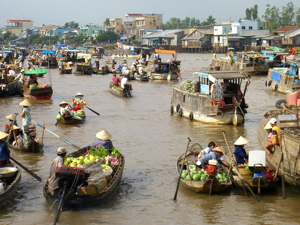 Cultural Holidays In Indochina mekong cruise 