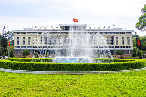 Vietnam war Ho chi minh city independence palace