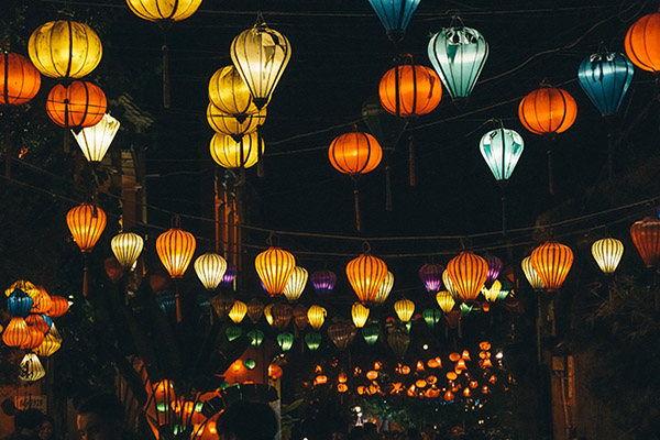 hoian lanterns festival
