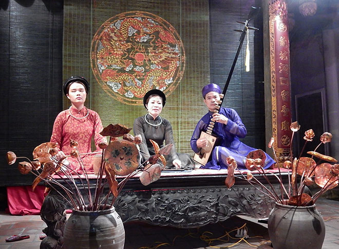 Vietnam UNESCO Cultural Heritage ca-tru