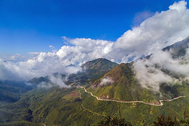 o quy ho pass Sapa Cloud Dragon Glass Bridge