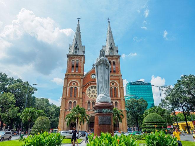 HCM city notre dame