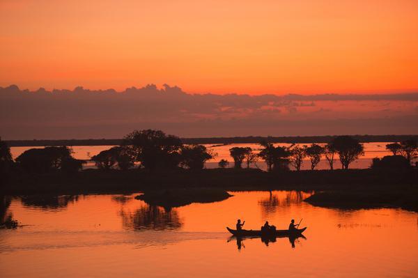 a glance of vietnam and cambodia