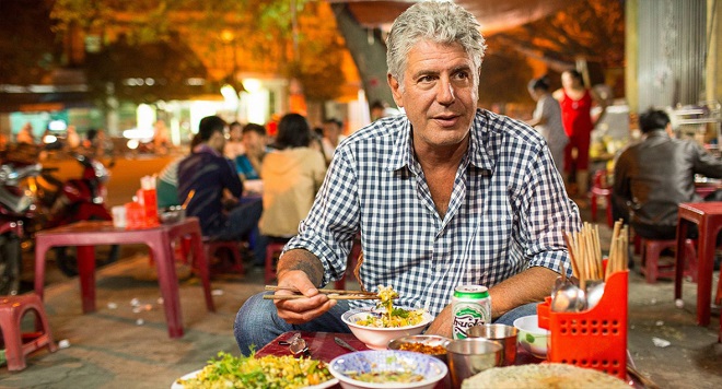 Walking On Anthony Bourdain S Path To Happiness With Vietnam Street Food