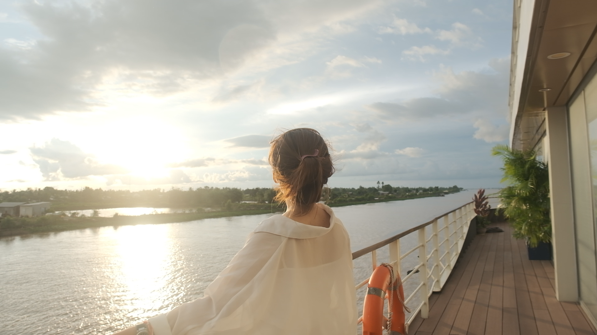 Explore Mekong Delta with Victoria Mekong Cruise